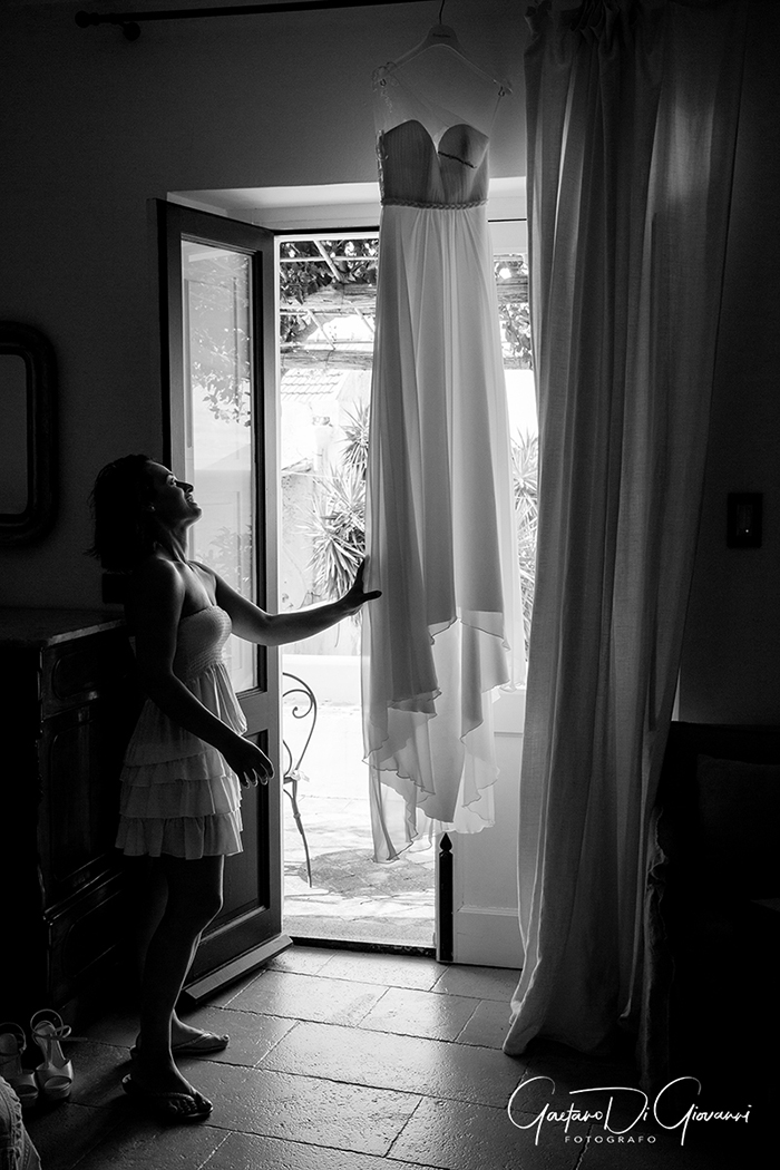 Matrimonio a Salina. Hotel signum. i preparativi degli sposi.