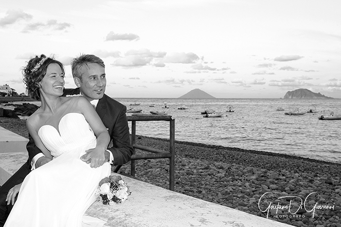 Matrimonio a Salina. giro dell'isola con gli sposi