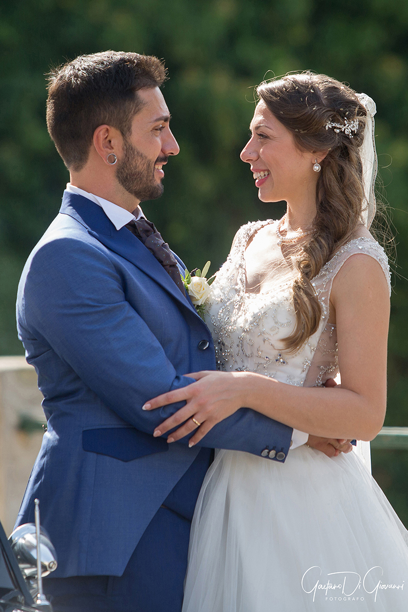 Matrimonio a Lipari: sposi sorridenti