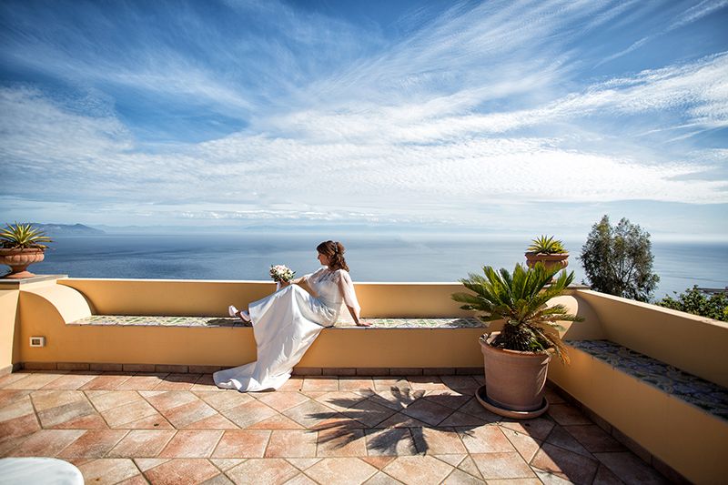 matrimonio a Salina: sposa residence belvedere