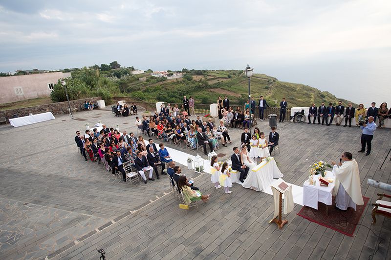 matrimonio celebrazione all'aperto chiesa vecchia quattropani