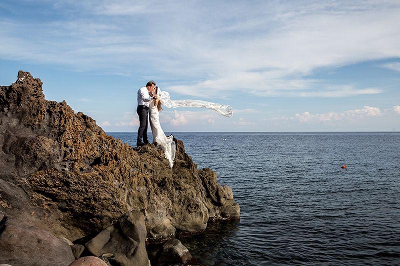 Matrimonio isole eolie, fotografo ad alicudi