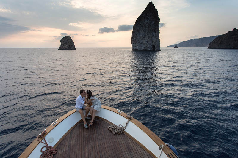 matrimonio a lipari tramonto ai faraglioni